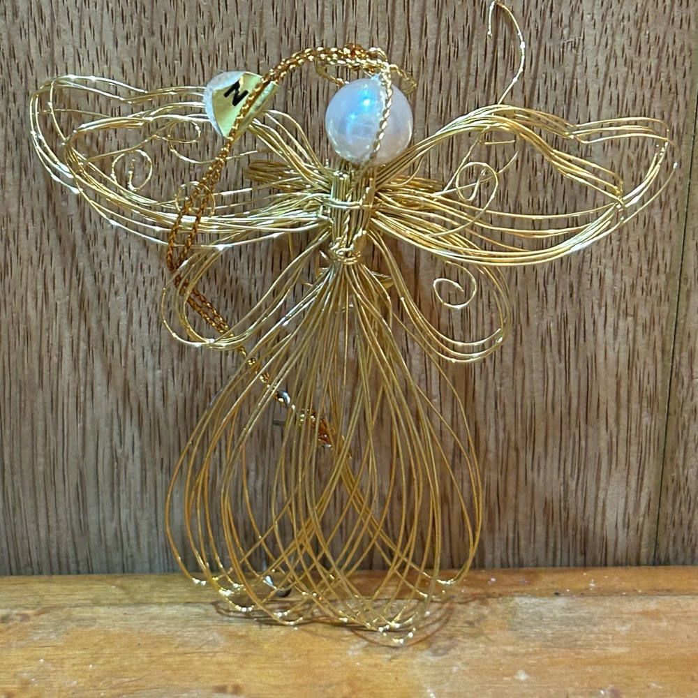 Avon Radiant Angel Ornament Gold Wire Christmas Tree 1997 Gift Collection 3”